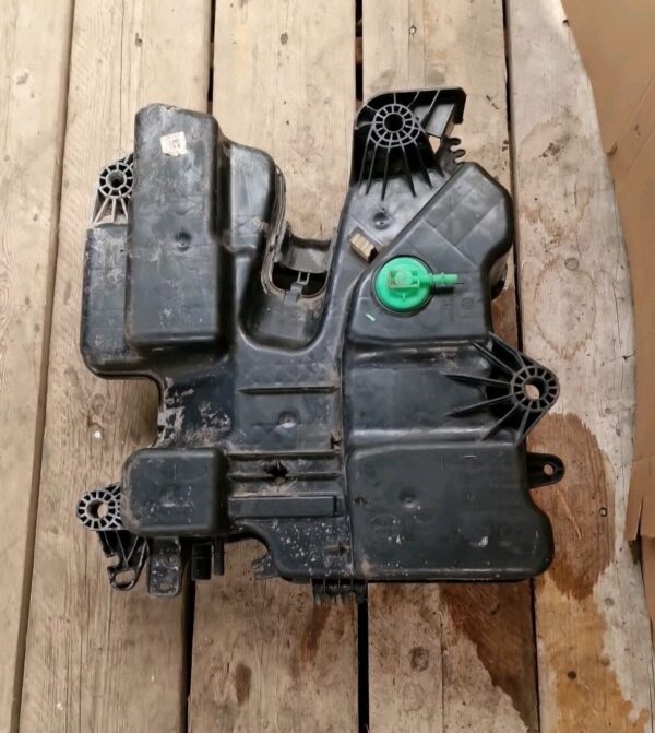 Peugeot Expert/Dispatch/Vivaro/ Proace ADBLUE TANK 4098016 (51) - Image 12