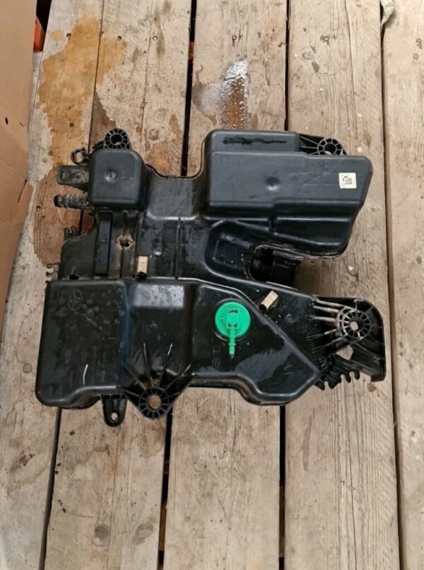 Peugeot Expert/Dispatch/Vivaro/ Proace ADBLUE TANK 4098016 (57) - Image 12
