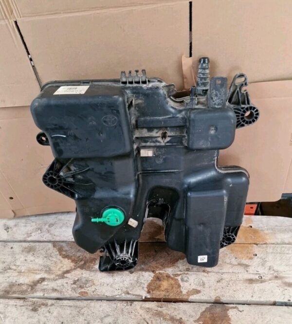 Peugeot Expert/Dispatch/Vivaro/ Proace ADBLUE TANK 4098016 (57) - Image 24