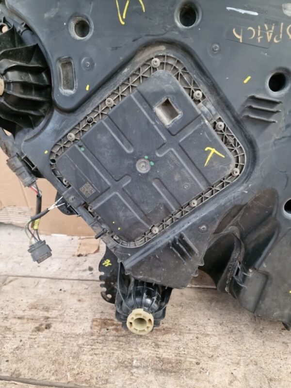 CITROEN DISPATCH (2016-2023) ADBLUE TANK P1001374 (63) - Image 4