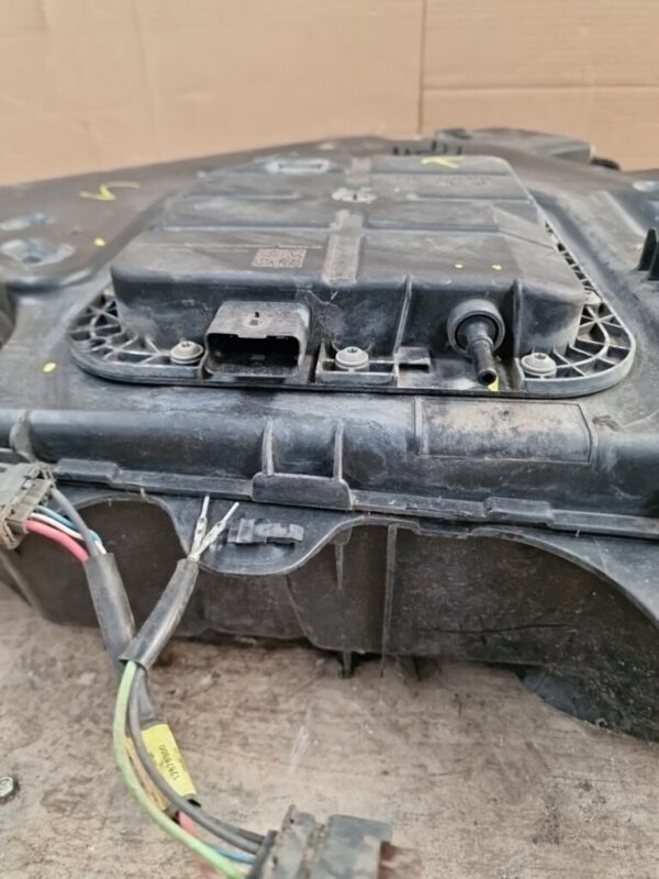 CITROEN DISPATCH (2016-2023) ADBLUE TANK P1001374 (63) - Image 17