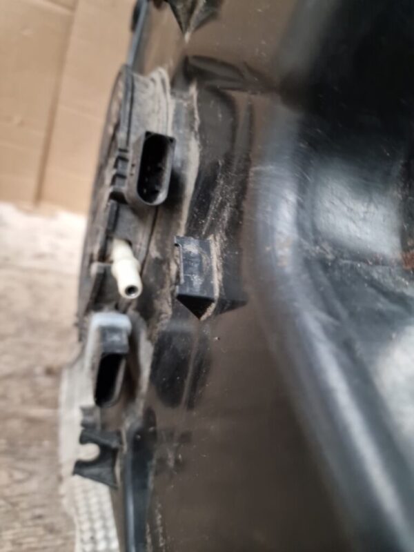 VOLKSWAGEN CRAFTER/MAN TGE 2018-ON ADBLUE TANK 2N0131877 (80) - Image 5