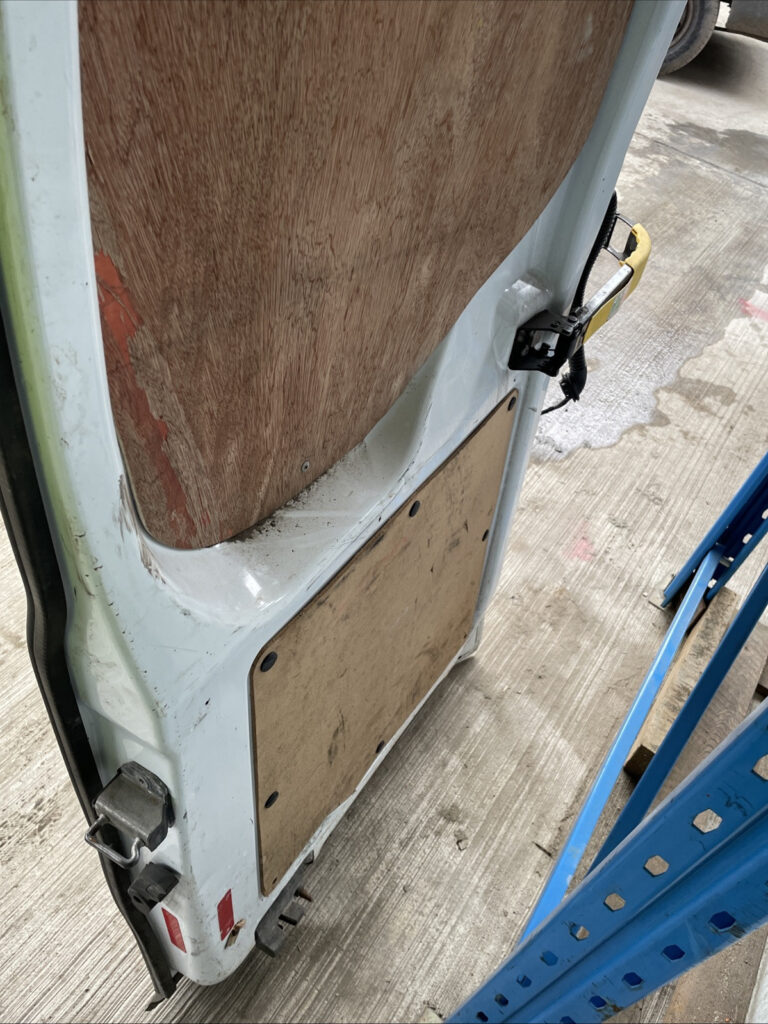 Ford Transit Custom Rear Door Left Side N/S - Image 18