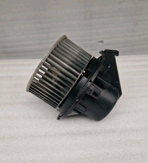 Mercedes Sprinter W906 2006 2018 Heater Blower Motor Fan  E7169 (8) - Image 5