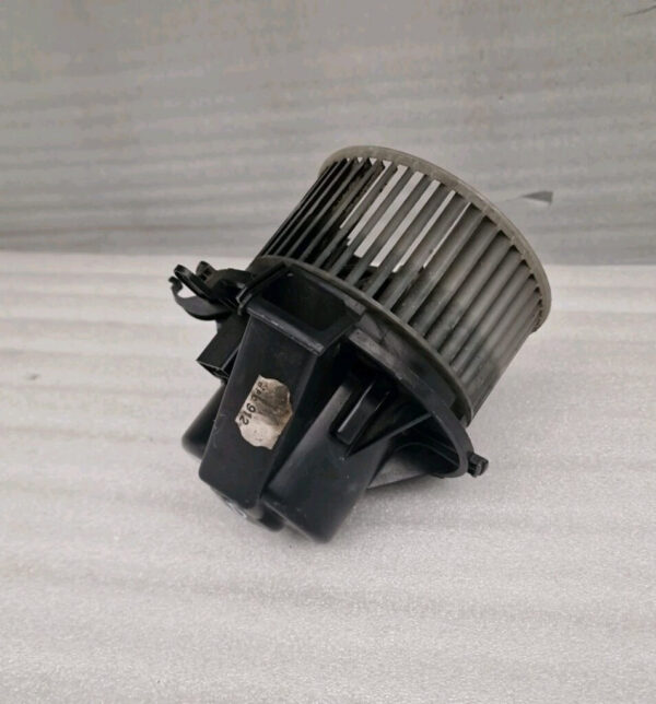 Mercedes Sprinter W906 2006 2018 Heater Blower Motor Fan  E7169 (8) - Image 6