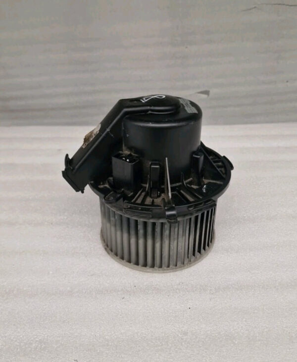 Mercedes Sprinter W906 2006 2018 Heater Blower Motor Fan  E7169 (8) - Image 13
