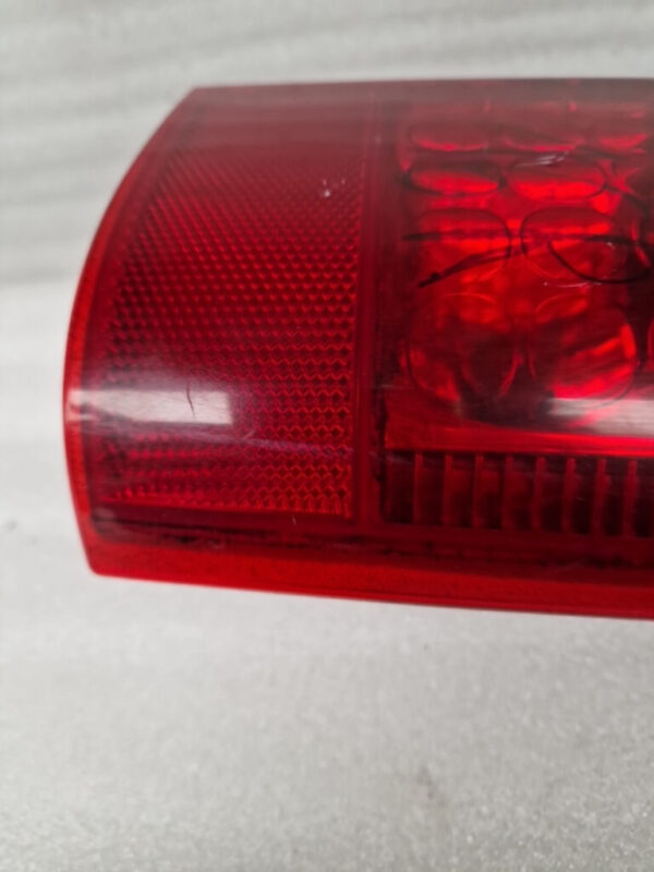 Ford Transit MK7 Right Side Rear Light  (16) Scratches - Image 27