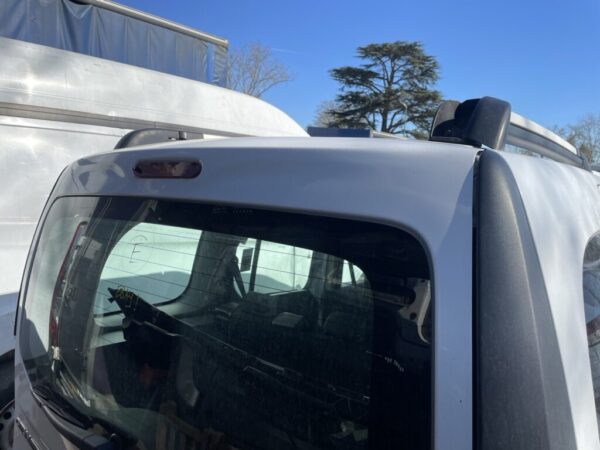 Mercedes Citan Tailgate Boot Lid In White With Glass Complete - Image 3