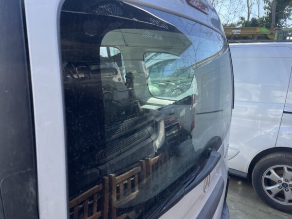 Mercedes Citan Tailgate Boot Lid In White With Glass Complete - Image 10