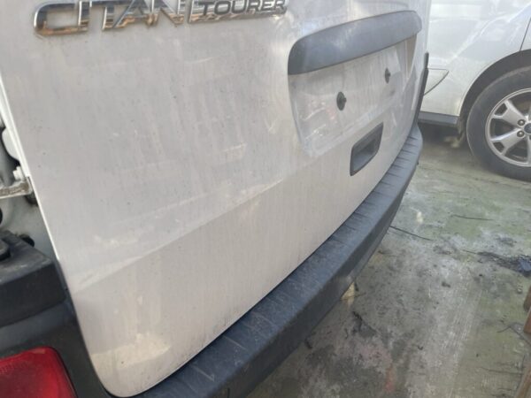Mercedes Citan Tailgate Boot Lid In White With Glass Complete - Image 13