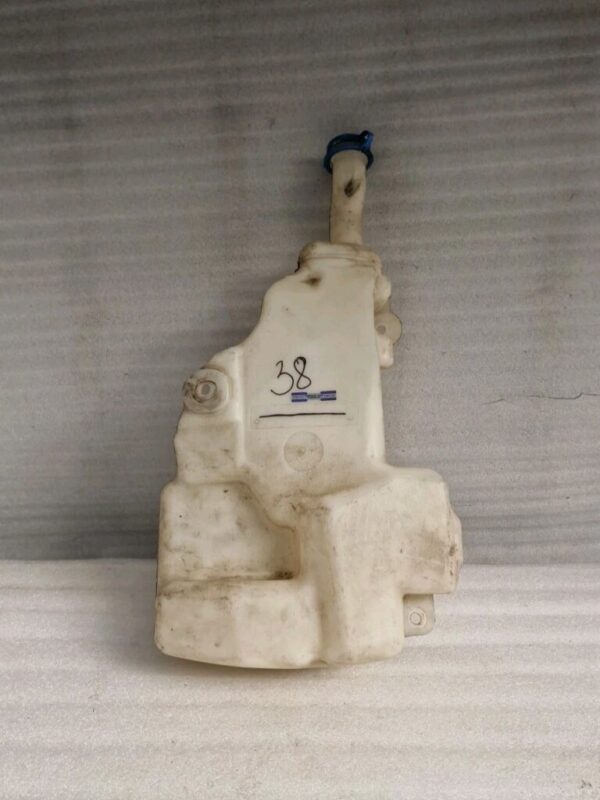 Mercedes R-Class Windscreen Washer Bottle A2518690520 (38)