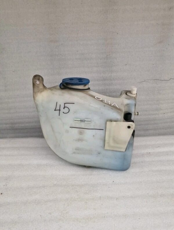 Mercedes Vito W639 Windscreen Washer Bottle A6398690120 (45) - Image 10