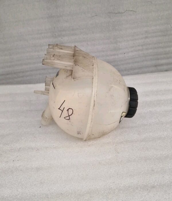 Mercedes Sprinter W907 Coolant Expansion Tank A9105010400 (48) - Image 2