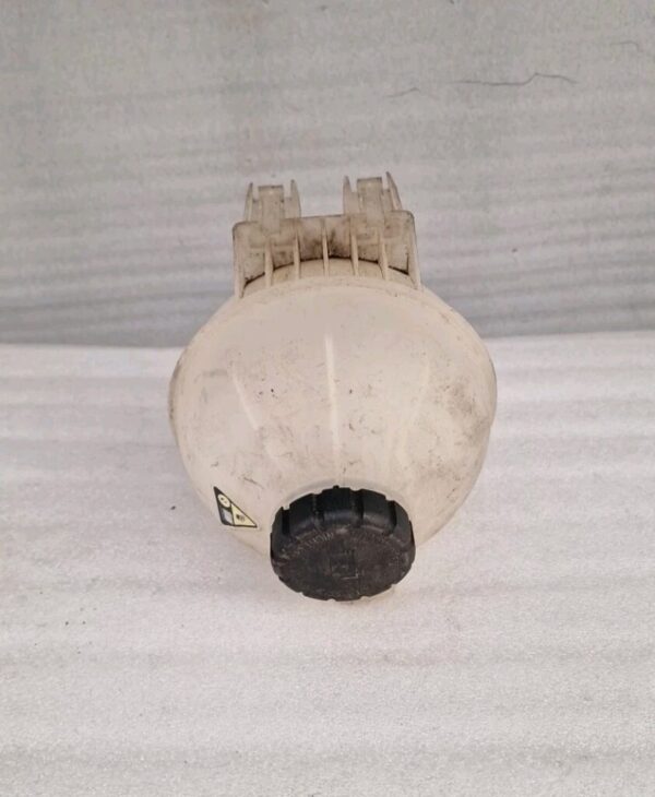 Mercedes Sprinter W907 Coolant Expansion Tank A9105010400 (48) - Image 3