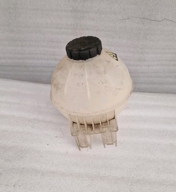 Mercedes Sprinter W907 Coolant Expansion Tank A9105010400 (48) - Image 6