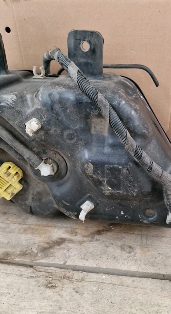 Ford Transit Custom Adblue Tank GK215J228AE (5) - Image 4