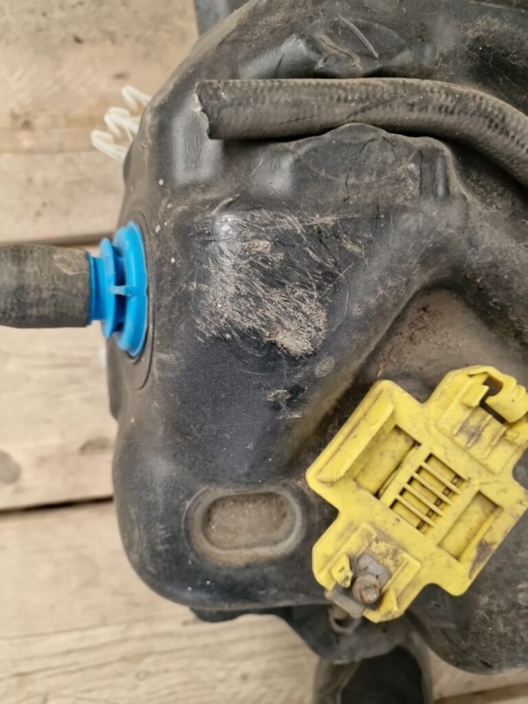 Ford Transit Custom Adblue Tank GK215J228AE (5) - Image 16