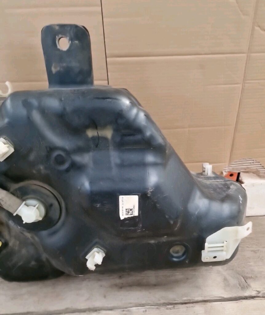 Ford Transit Custom Adblue Tank GK215J228AD (10) - Image 14