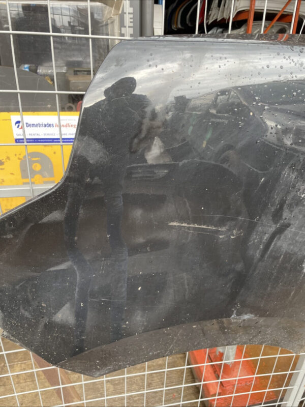 Nissan NV400 2010 2022 Front Wing Fender Left Side N/S In Black BREAKING - Image 4
