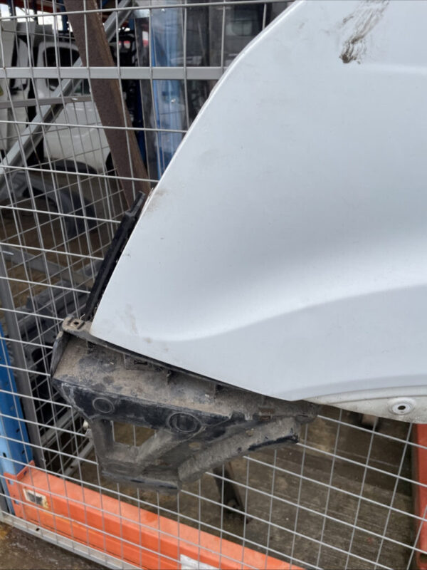 Ford Transit MK8 2015 2024 Wing Fender Left Side N/S In White BREAKING - Image 5