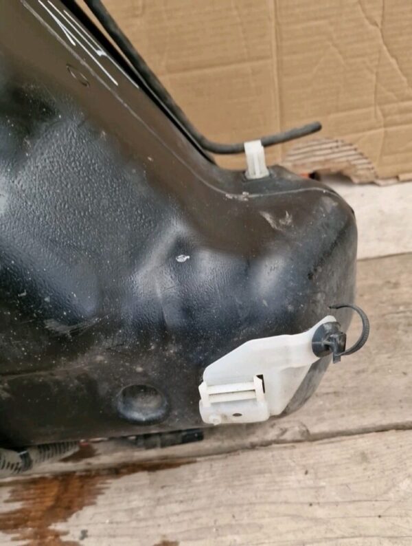 Ford Transit Custom Adblue Tank  GK215J228AF (14) - Image 18