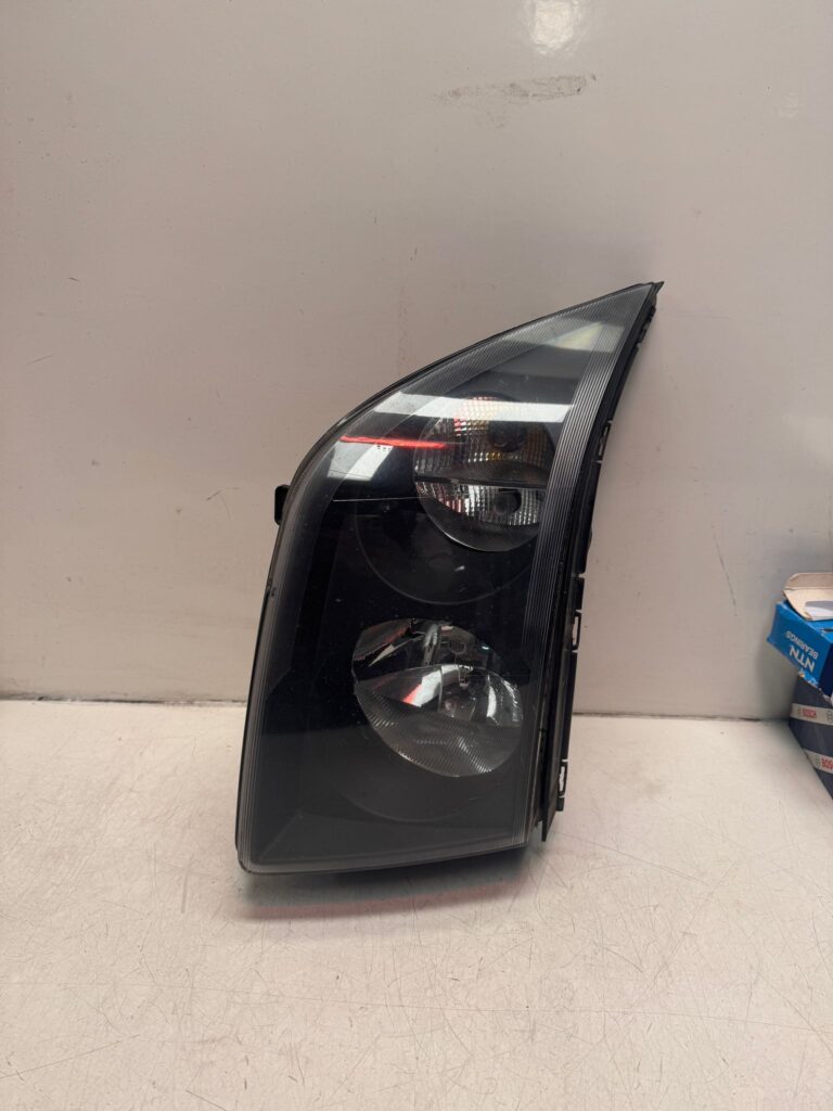 Volkswagen Crafter 2009 Headlight Left Passenger Side SPECIAL PRICE FOR JOE