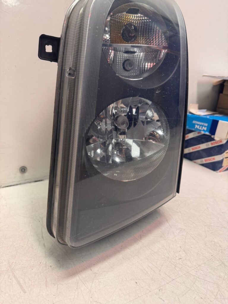 Volkswagen Crafter 2009 Headlight Left Passenger Side SPECIAL PRICE FOR JOE - Image 11