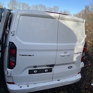 Ford Transit CUSTOM 2024 2025 Rear Door Right Side O/S BREAKING