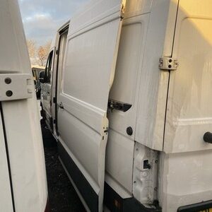 Volkswagen Crafter MAN TGE 2018 2025 Side Loading Door Sliding Door BREAKING