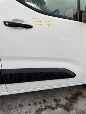 Vauxhall Combo Partner Berlingo 2019 2025 Front Door Right Side O/S BREAKING - Image 9
