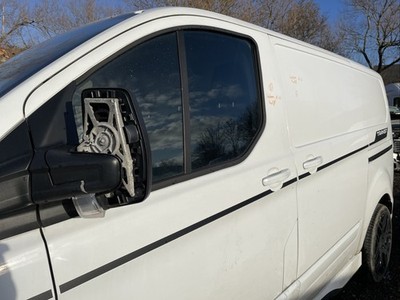 Ford Transit CUSTOM 2018 2023 Front Door Left Side N/S BREAKING - Image 9