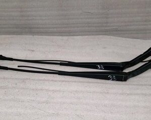 MERCEDES SPRINTER W906 FRONT WINDSCREEN WIPER ARMS PAIR A0018206144 (38)