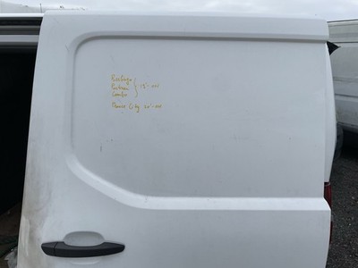 Citroen Berlingo Partner Combo Proace City 2019 ON Left Sliding Door Side Loadin - Image 4