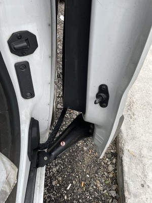 Citroen Berlingo Partner Combo Proace City 2019 ON Left Sliding Door Side Loadin - Image 11