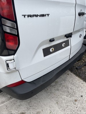 Ford Transit CUSTOM 2025 Rear Door Left Side N/S In White BREAKING - Image 9