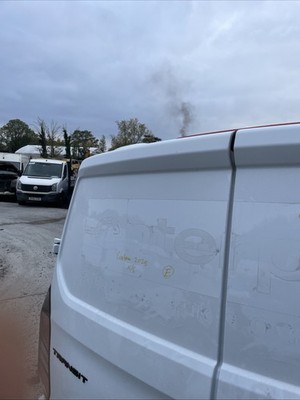 Ford Transit CUSTOM 2025 Rear Door Left Side N/S In White BREAKING - Image 10