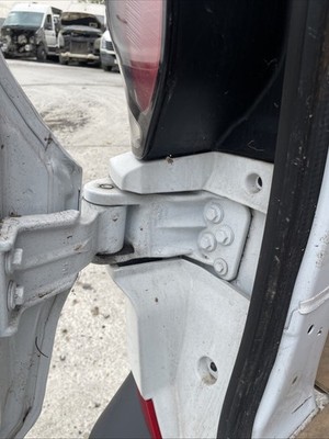 Ford Transit CUSTOM 2025 Rear Door Left Side N/S In White BREAKING - Image 16