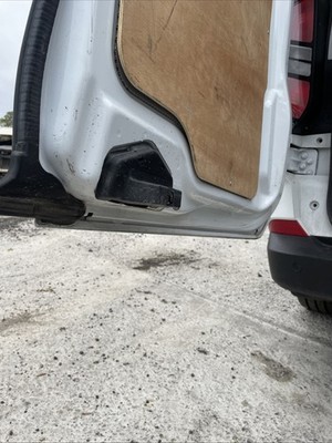 Ford Transit CUSTOM 2025 Rear Door Left Side N/S In White BREAKING - Image 18