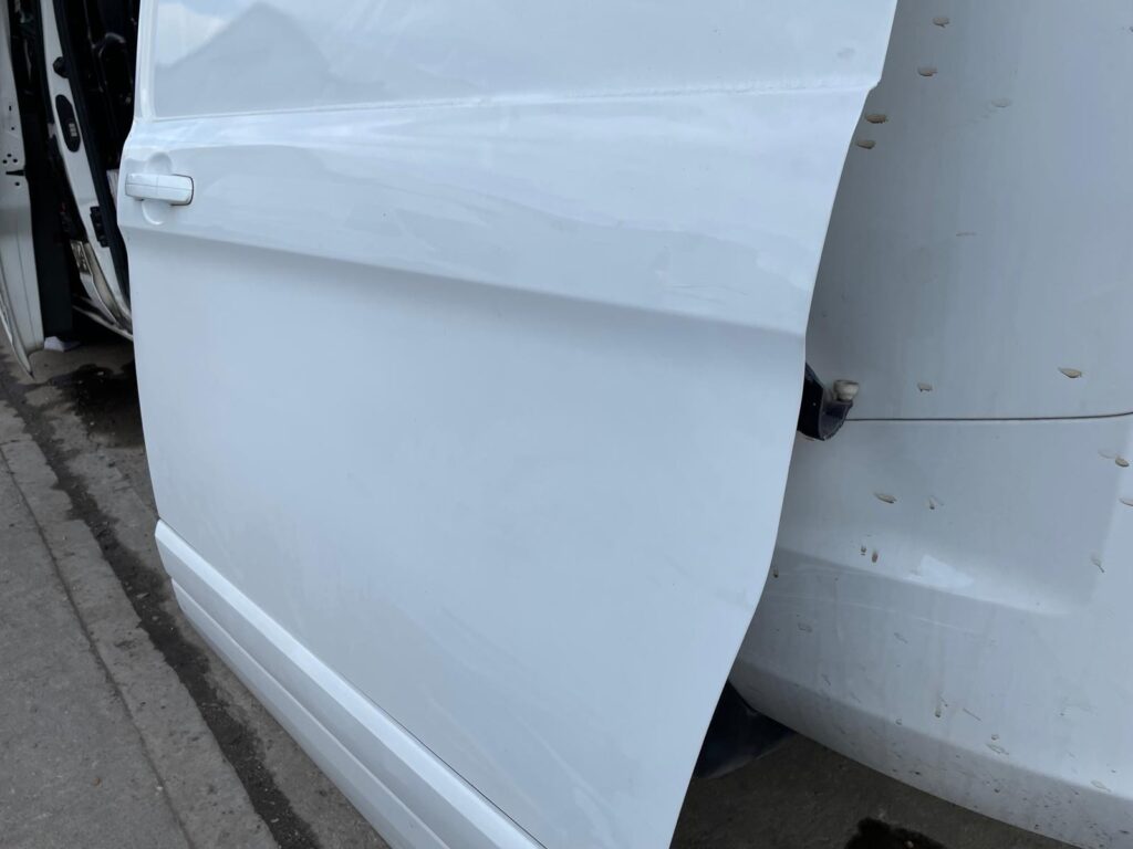 Ford Transit CUSTOM 2018 2024 Facelift Side Loading Door Sliding Door White - Image 10