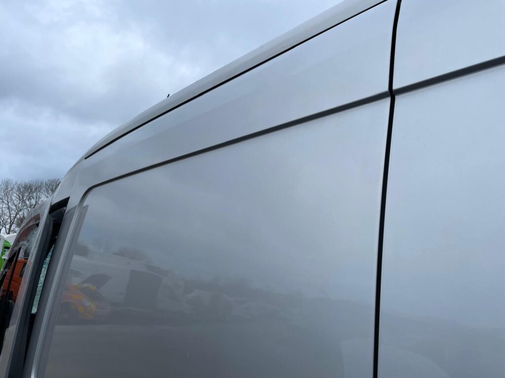 Ford Transit MK8 2021 2025 Facelift Side Loading Door Sliding Door In Silver - Image 16
