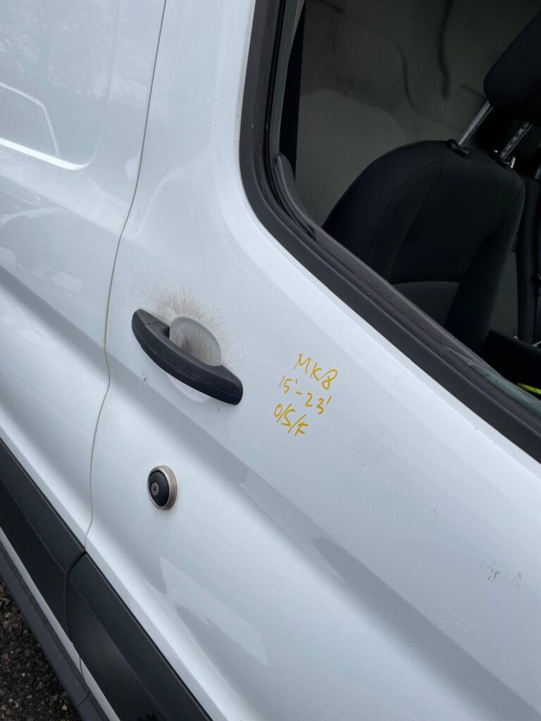 Ford Transit MK8 2015 2023 Front Door Right Side O/S In White BREAKING NO MIRROR - Image 6