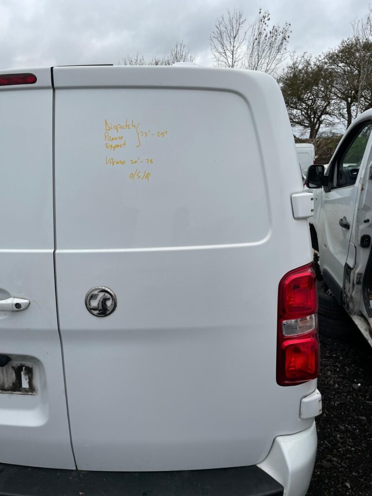 Citroen Dispatch Expert Proace Vivaro 2017 2025 Rear Door Right Side O/S White - Image 2