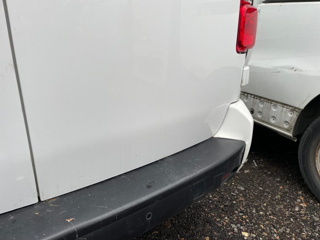 Citroen Dispatch Expert Proace Vivaro 2017 2025 Rear Door Right Side O/S White - Image 9