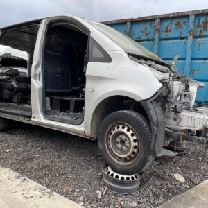 Mercedes Vito V Class Viano 2015 2024 Wing Fender Right Side O/S Silver BREAKING
