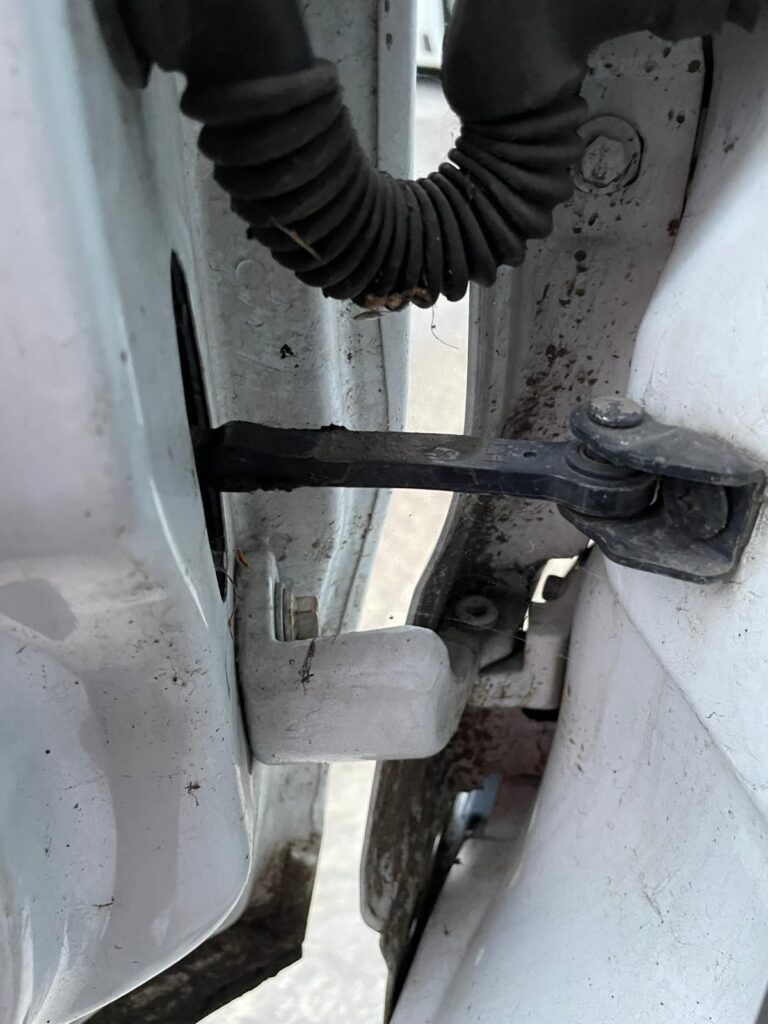 Ford Transit MK8 2015 2024 Front Door Left Side N/S In White NO MIRROR BREAKING - Image 15