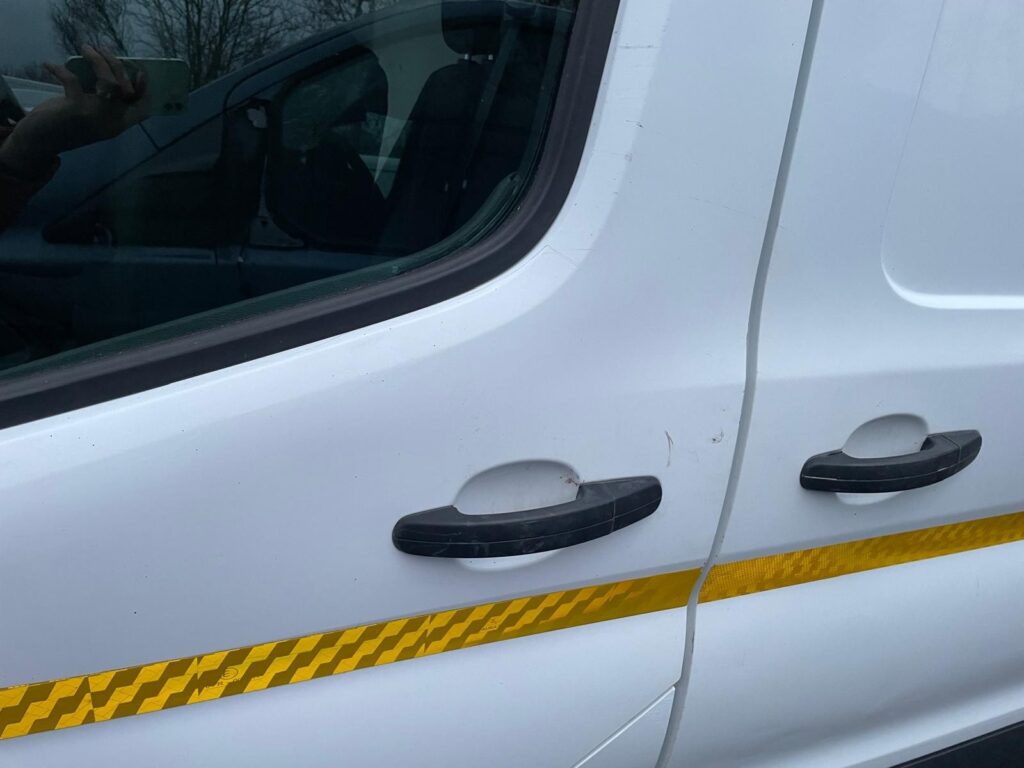 Ford Transit MK8 2015 2024 Front Door Left Side N/S In White NO MIRROR BREAKING - Image 6