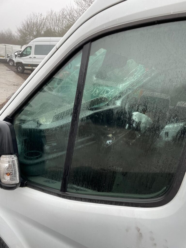 Ford Transit MK8 2015 2025 Front Door Left Side N/S BREAKING NO MIRROR - Image 3