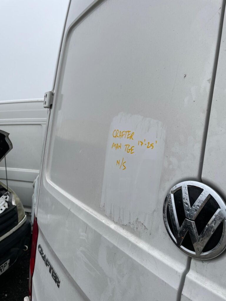 Volkswagen Crafter MAN TGE 2017 2025 Rear Doors Left And Right Pair BREAKING - Image 9