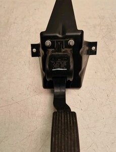Mercedes Sprinter W906 Accelerator Pedal A4473000200 (14).