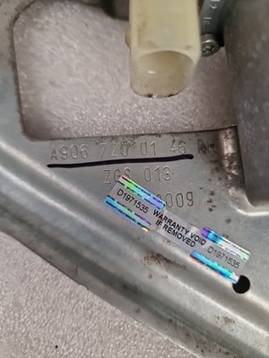 Mercedes Sprinter Front Right Side Window Regulator With Motor A9067200146 (5) - Image 9